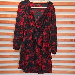 Chic Black and Red Floral Long Sleeve Dress